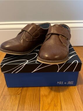 Max + Jake Brown Leather-Style Kids Dress Shoes with Hook-and-Loop Strap
